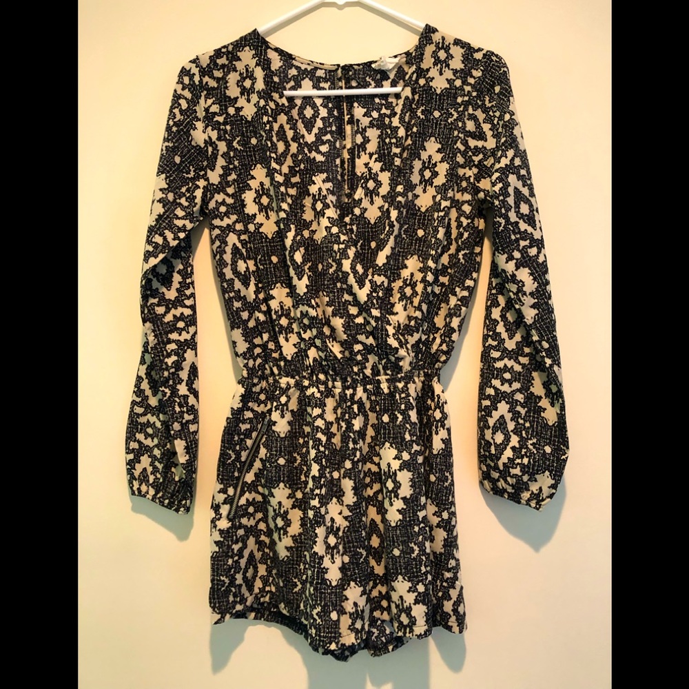 Shorts/dress.  One Clothing brand.  Size XS.